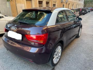 AUDI - A1 1.6 TDI 105 CV Ambition (3 di 9)