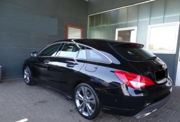 MERCEDES - CLA 180 d S.W. Sport (4 di 4)