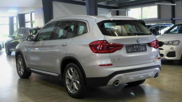 BMW - X3 xDrive20i xLine (2 di 4)