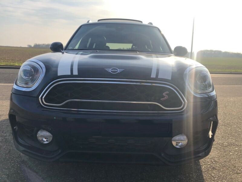 MINI - Mini Cooper S Countryman ALL4 MINI - Mini Cooper S Countryman ALL4