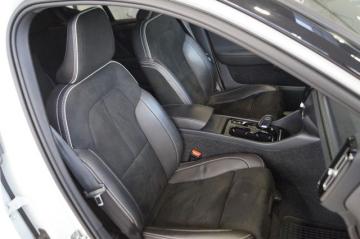 VOLVO - D4 AWD Geartronic R-design (4 di 4)