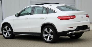 MERCEDES - GLE 350 d 4Matic Coupé Exclusive (2 di 4)