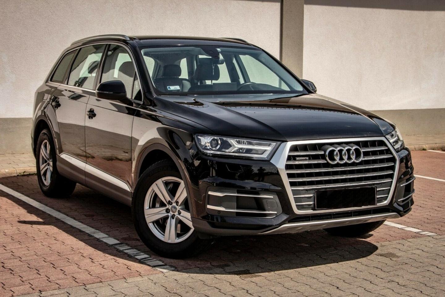 AUDI - Q7 e-tron 3.0 TDI quattro tip. Bus. Plus
