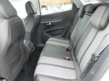PEUGEOT - 3008 BlueHDi 180 EAT8 S&S GT (2 di 4)