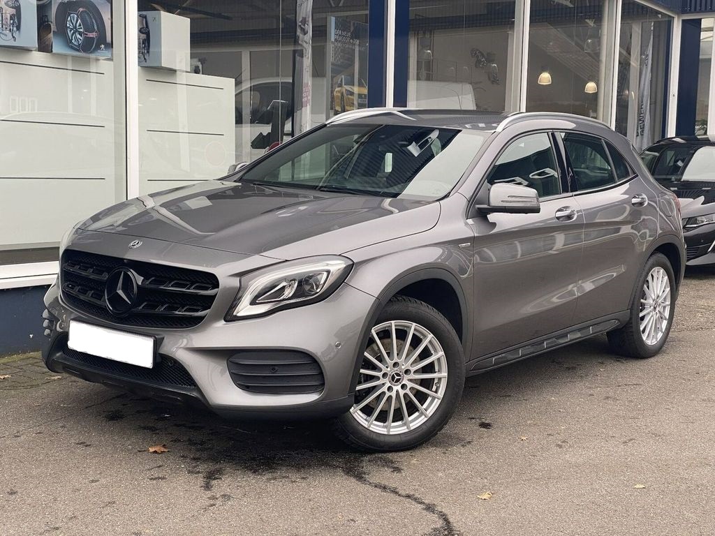 MERCEDES - PREMIUM 4 MATIC