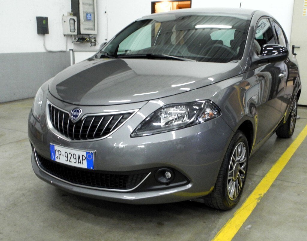 LANCIA Ypsilon