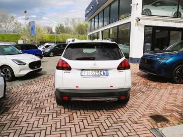 PEUGEOT - 2008 BlueHDi 120 S&S GT Line (5 di 17)