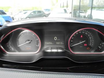 PEUGEOT - 2008 BlueHDi 120 S&S GT Line (16 di 17)