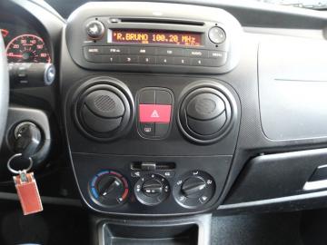 PEUGEOT - Bipper Tepee 1.3 HDi 75 Outdoor (13 di 15)