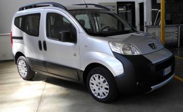 PEUGEOT - Bipper Tepee 1.3 HDi 75 Outdoor (7 di 15)