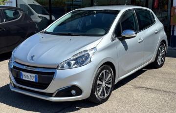 PEUGEOT - 208 PureTech 82 5p. Allure (1 di 12)