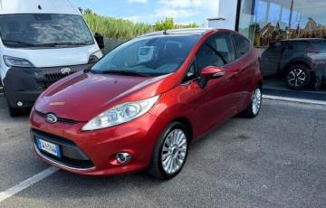 FORD - Fiesta 1.4 TDCi 68 CV 3p. Titanium (1 di 13)