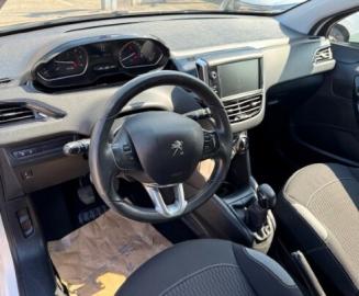 PEUGEOT - 208 BlueHDi 75 5p. Active (5 di 11)