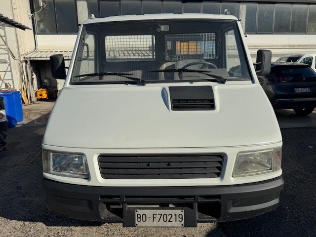 IVECO Daily 35.10 2.5 TD PM Cab. Classic