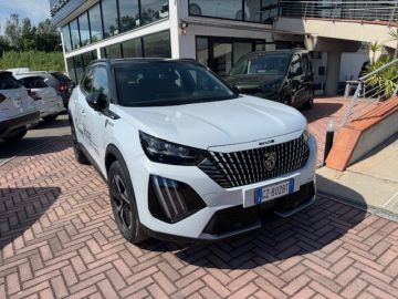 PEUGEOT - 2008 Hybrid 136 e-DCS6 GT