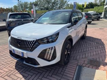 PEUGEOT - 2008 Hybrid 136 e-DCS6 GT (3 di 15)