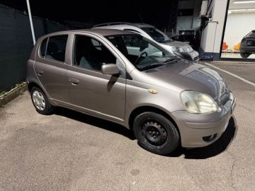 TOYOTA - Yaris 1.4 tdi D-4D 5p. Sol