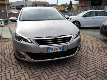 PEUGEOT - 308 BlueHDi 120 S&S Allure (3 di 17)