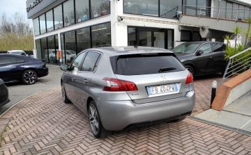 PEUGEOT - 308 BlueHDi 120 S&S Allure (6 di 17)