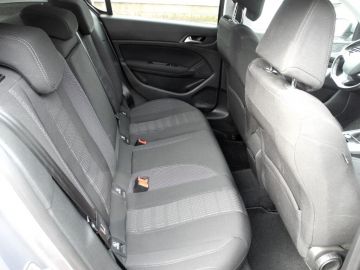 PEUGEOT - 308 BlueHDi 120 S&S Allure (9 di 17)