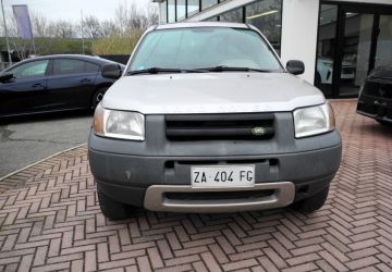 LAND ROVER - Freelander 2.0 TD S.W. (2 di 15)
