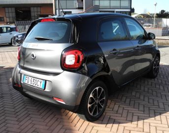 SMART - forfour 70 1.0 Passion (4 di 17)