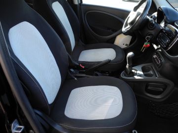 SMART - forfour 70 1.0 Passion (9 di 17)