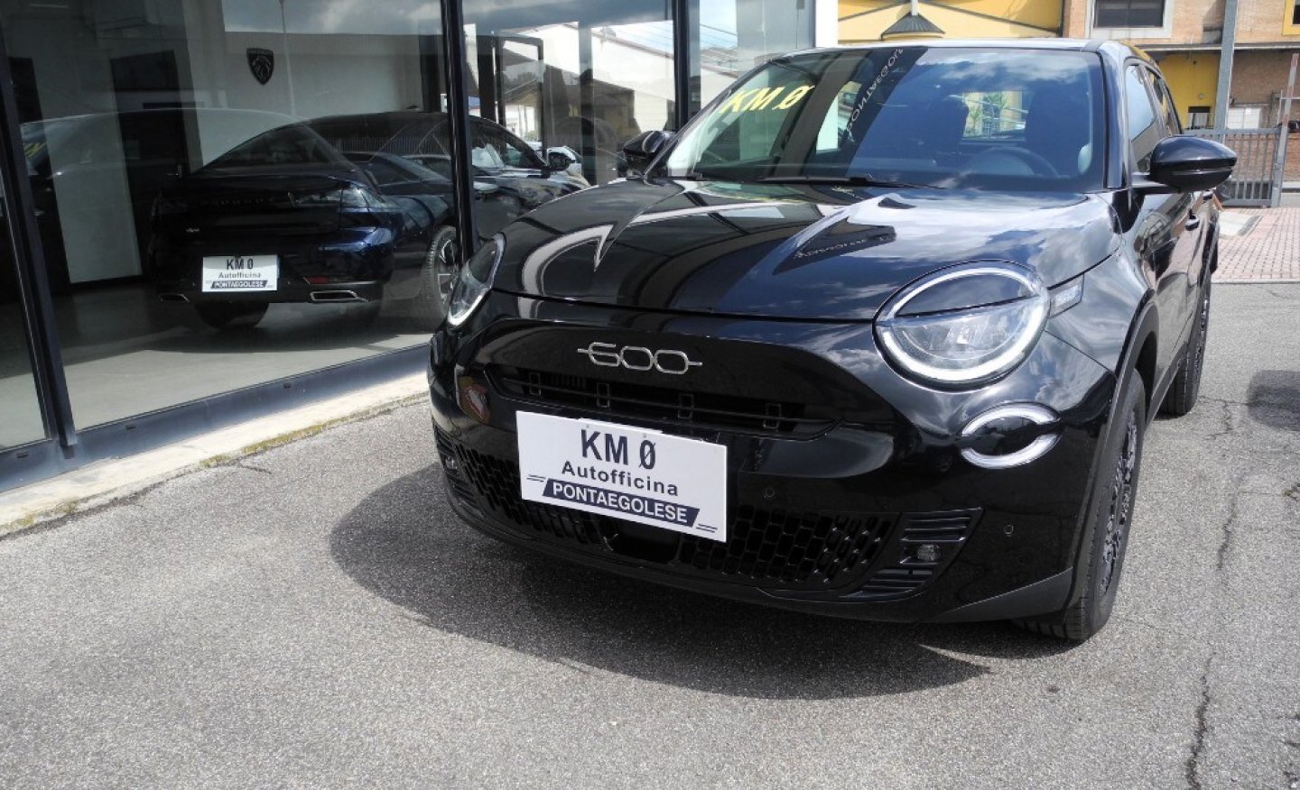 FIAT 600 Hybrid 110 CV DCT MHEV Serie Speciale Icon