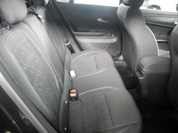 FIAT - 600 Hybrid 110 CV DCT MHEV Serie Speciale Icon (9 di 18)