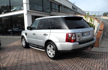 LAND ROVER - Range Rover Sport 2.7 TDV6 HSE (5 di 24)