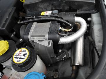 LAND ROVER - Range Rover Sport 2.7 TDV6 HSE (24 di 24)