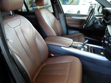 BMW - X5 xDrive30d 249 CV Business (12 di 20)