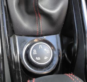 PEUGEOT - 2008 BlueHDi 120 S&S GT Line (14 di 23)