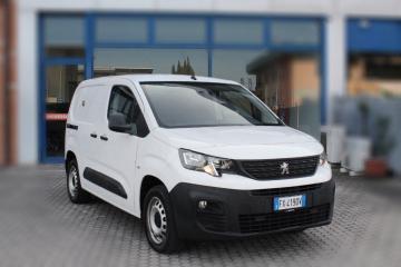 PEUGEOT - Partner BlueHDi 130 S&S PC Furgone Premium (2 di 16)