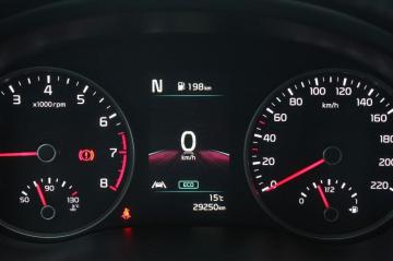 KIA - Stonic 1.0 T-GDi 100 CV MHEV iMT Style (13 di 20)