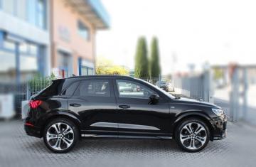 AUDI - Q3 35 TFSI S tronic S line edition (3 di 22)