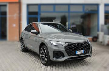 AUDI - Q5 SPB 40 TDI quattro S tronic S line plus (2 di 22)