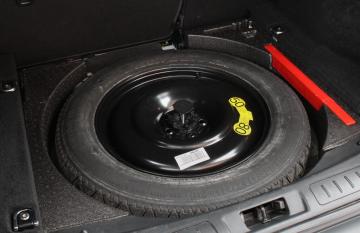LAND ROVER - Range Rover Evoque 2.2 TD4 5p. Pure Tech Pack (11 di 18)