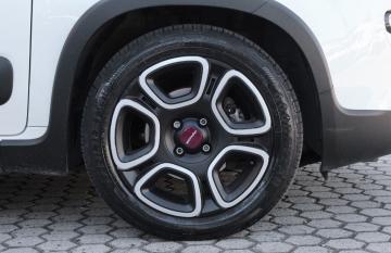 FIAT - Panda 1.0 FireFly S&S Hybrid City Life (7 di 18)