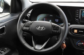 HYUNDAI - i10 1.0 MPI Connectline (14 di 18)