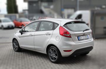 FORD - Fiesta+ 1.2 82 CV 5p. (6 di 20)