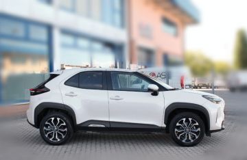 TOYOTA - Yaris Cross 1.5 Hybrid 5p. E-CVT AWD-i Trend (3 di 19)