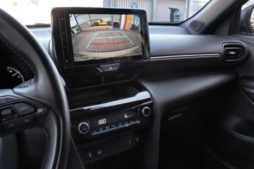 TOYOTA - Yaris Cross 1.5 Hybrid 5p. E-CVT AWD-i Trend (16 di 19)