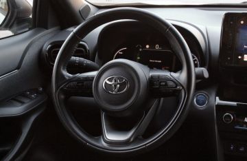 TOYOTA - Yaris Cross 1.5 Hybrid 5p. E-CVT AWD-i Trend (18 di 19)