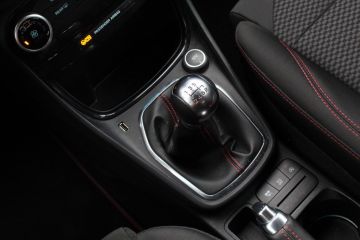FORD - 1.0 EcoBoost Hybrid 125 CV S&S ST-Line (16 di 20)