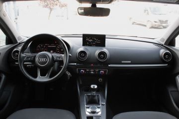 AUDI - A3 SPB 30 TDI Admired (15 di 21)