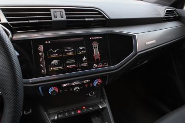 AUDI - Q3 SPB 35 TDI S tronic S line edition (19 di 20)