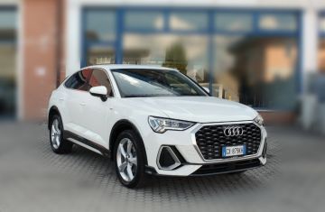 AUDI - Q3 SPB 35 TDI S tronic S line edition (2 di 19)