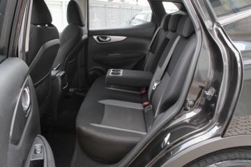 NISSAN - Qashqai 1.5 dCi Business (9 di 18)