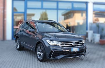 VOLKSWAGEN - Tiguan 2.0 TDI 150 CV SCR DSG R-Line (3 di 21)